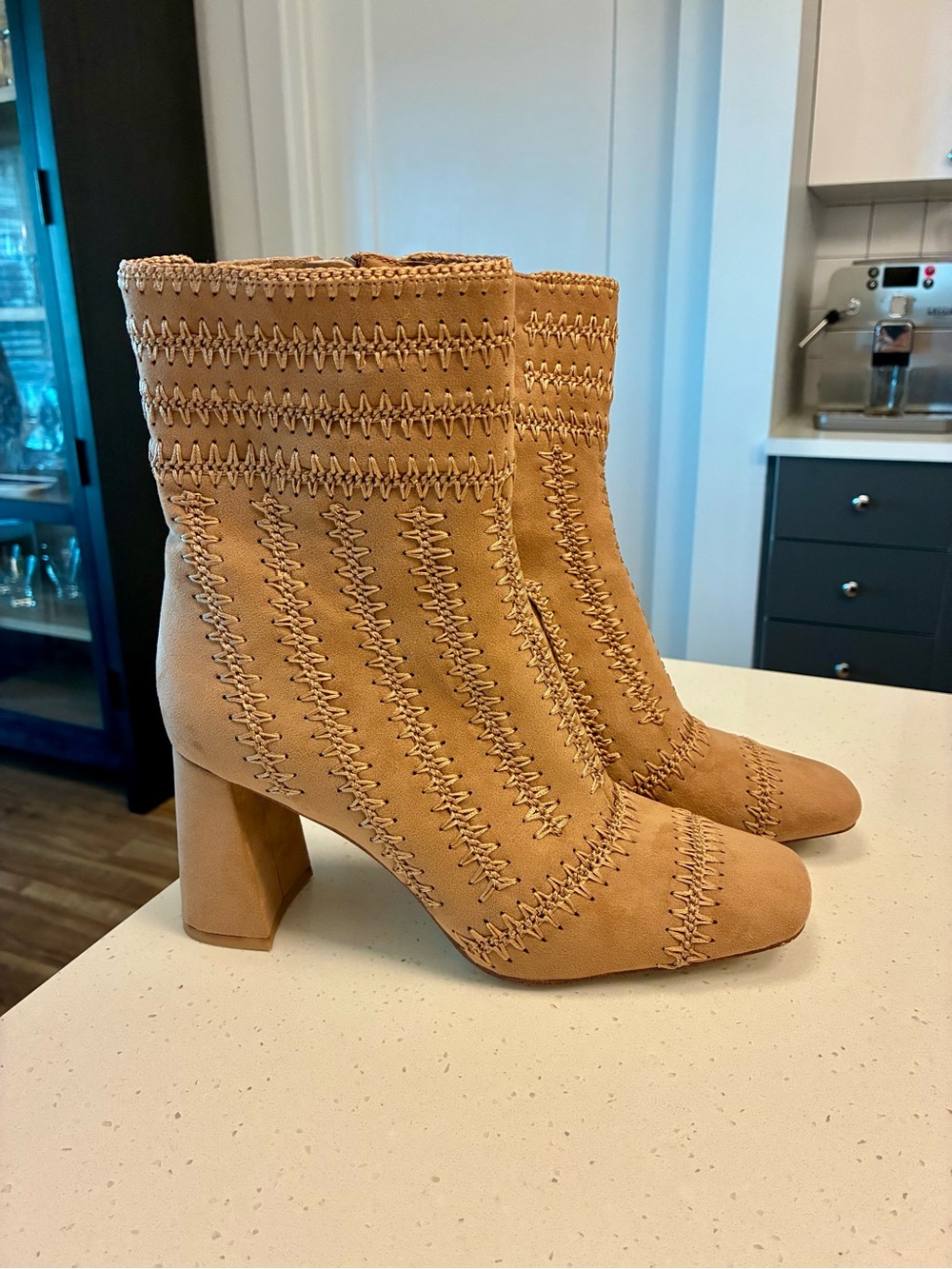 JEFFREY CAMPBELL Embroidered GRATEFUL Ankle Bootie Tan Boots 8.5 EUC